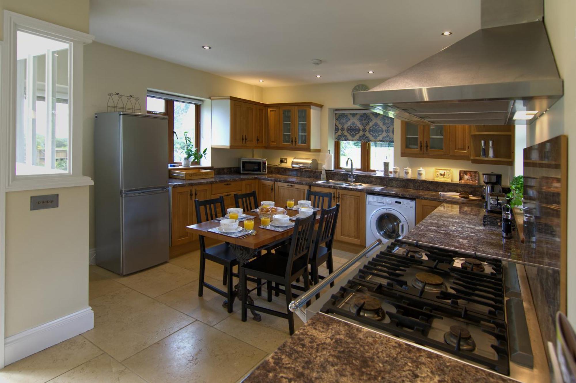 East Lodge Bolney Bagian luar foto
